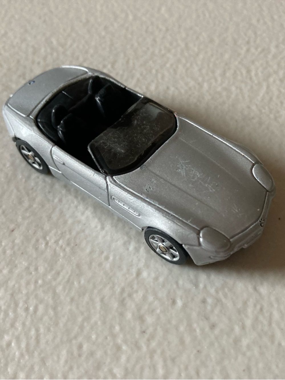 Silver Toy Car Maisto BMW 28
